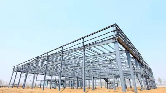 Magazijn voor stalen constructies